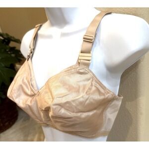 Vtg New 34GGG Colesce COUTURE Bullet BRA Beige Torpedo Cone Wireless USA